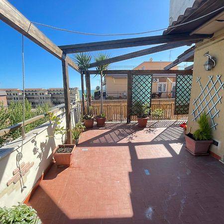 Le Palme Apartment Lido di Ostia Luaran gambar